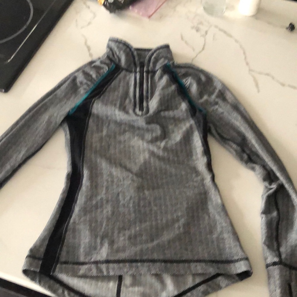 Athletic top